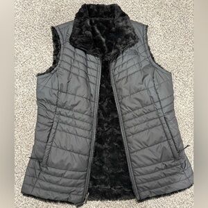 The North Face Women's Gray Quilted Vest
